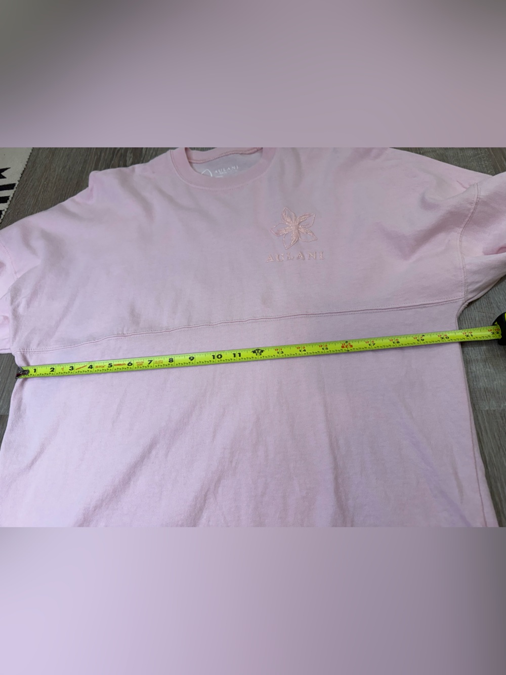 Aulani Hawaii Disney Resort Pink Glitter Shirt XS - Picture 5 of 8